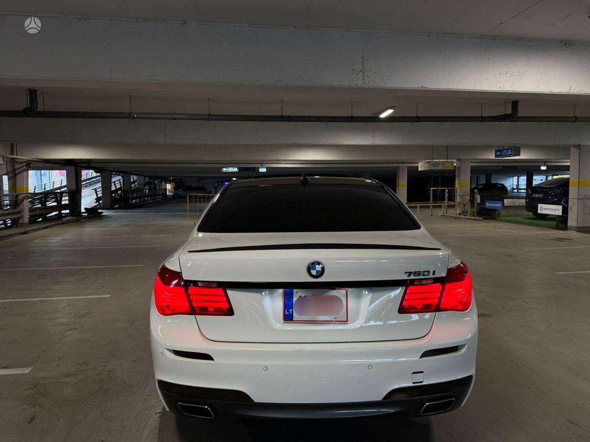 BMW 750 по частям. Dalimis