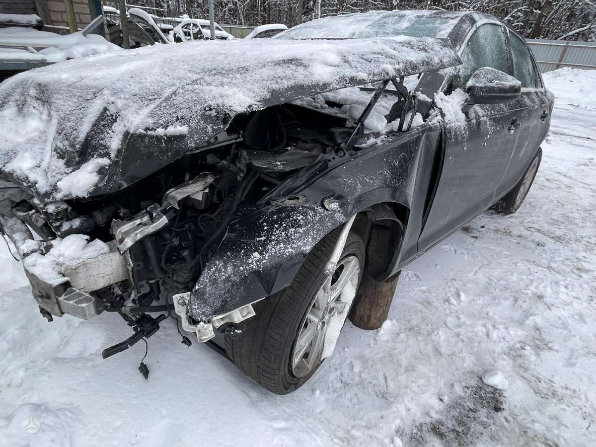 Audi A4 по частям