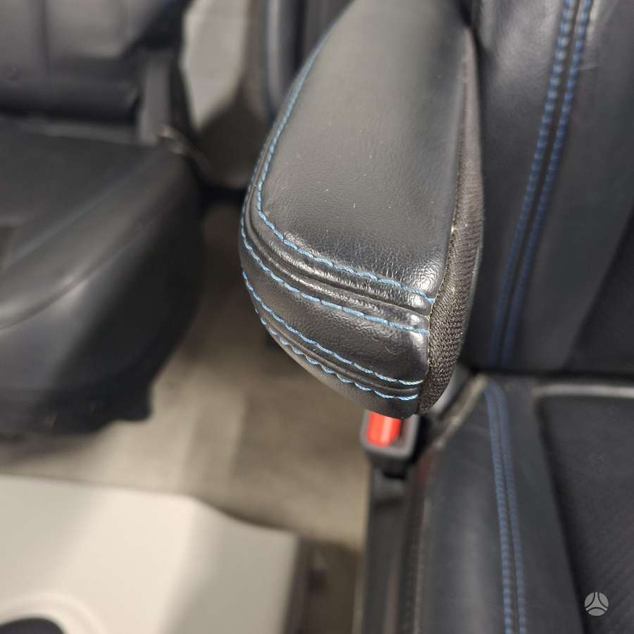 Chrysler Pacifica durų apmušalai, sėdynės