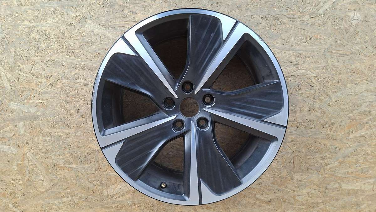 Cupra Formentor, 5FF601025N, Cen30450