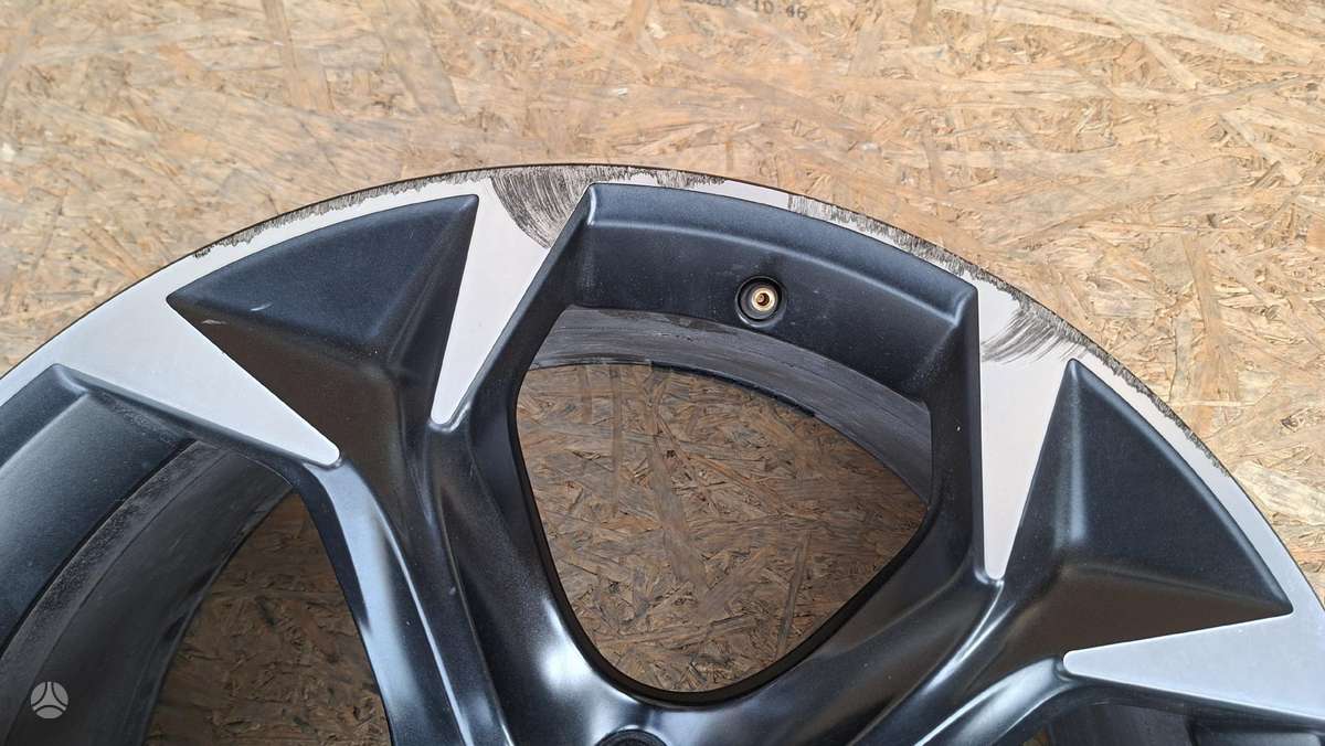 Cupra Formentor, 5FF601025E, Cen30452