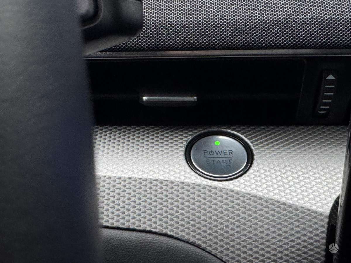 Ford Mustang Mach-E, coupe