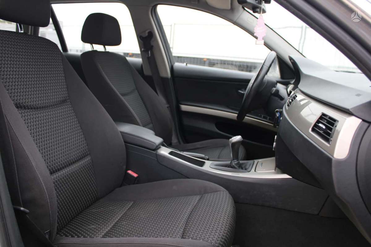 BMW 320, 2.0 l., Универсал