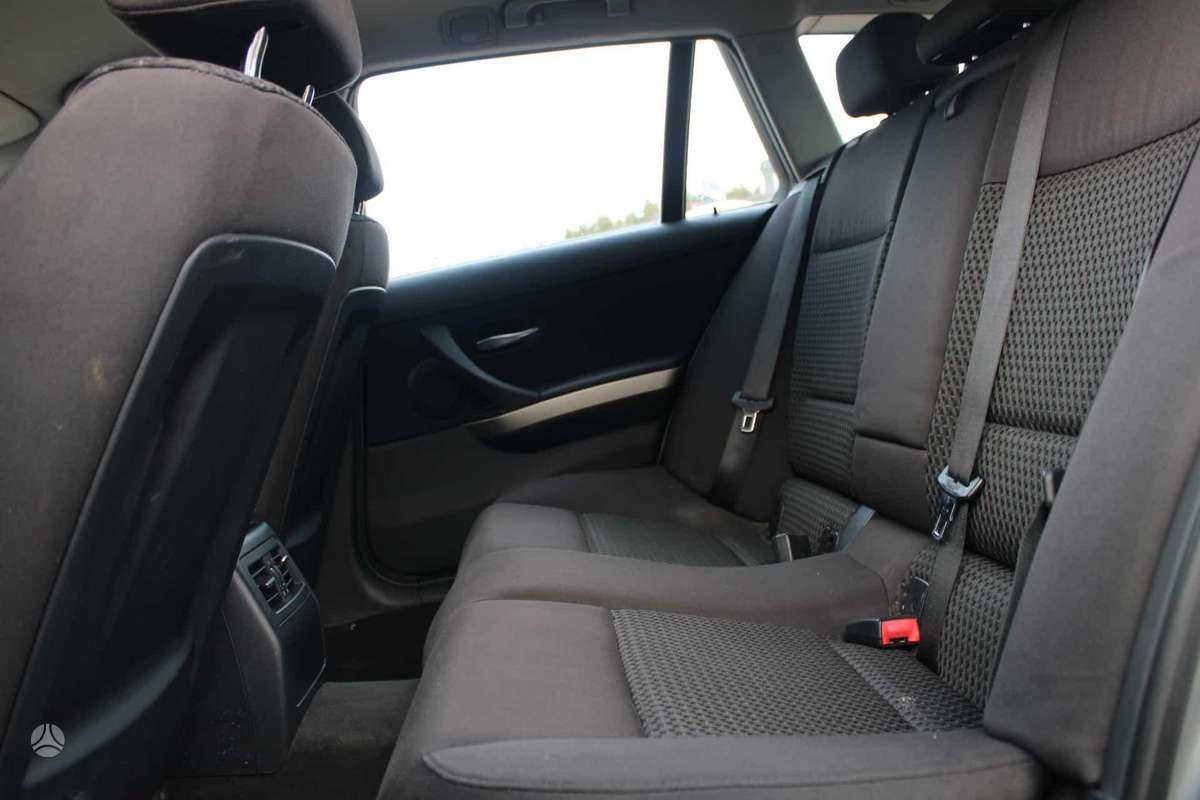 BMW 320, 2.0 l., universalas