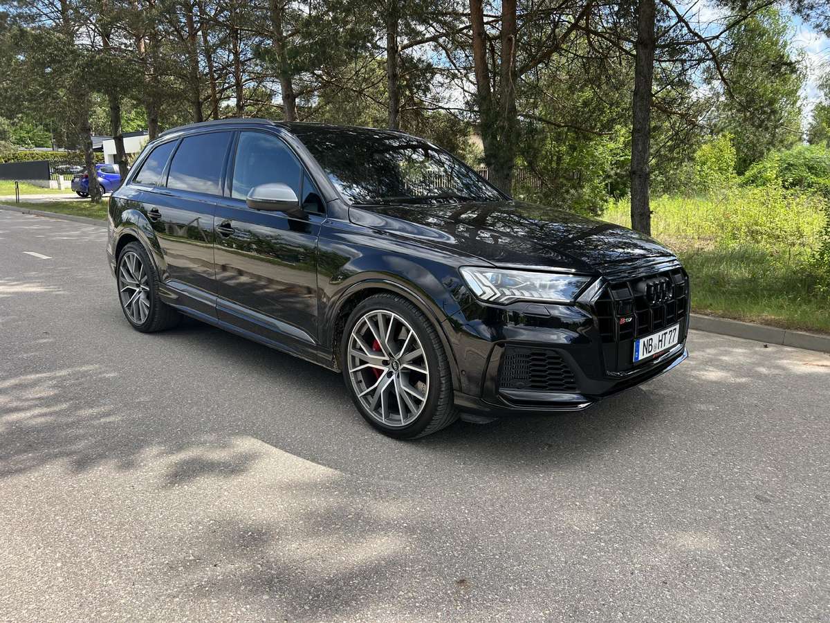 Audi Q7, 3.0 l., off-road / crossover