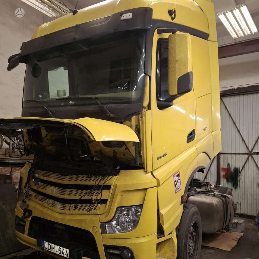 Mercedes-Benz MP4, тягачи