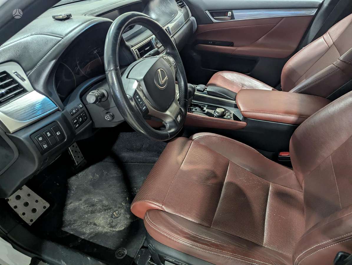 Lexus GS 450h