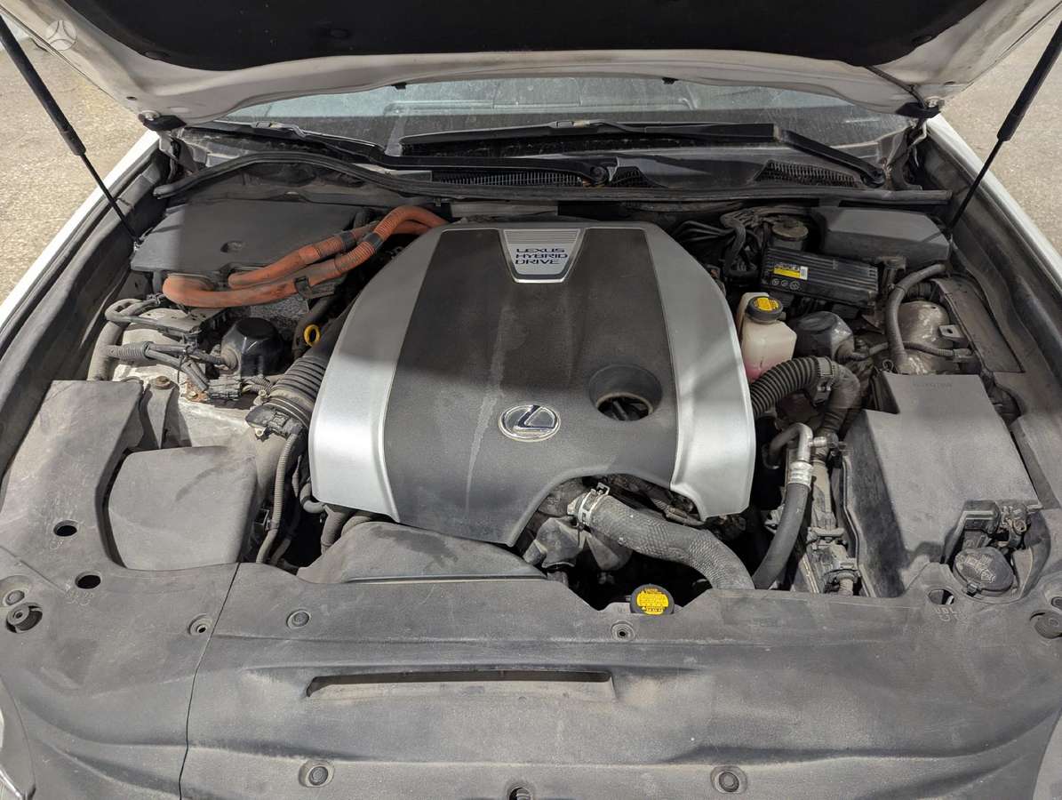 Lexus GS 450h