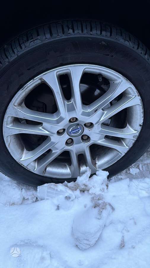 Volvo XC70 по частям. Dalimis
