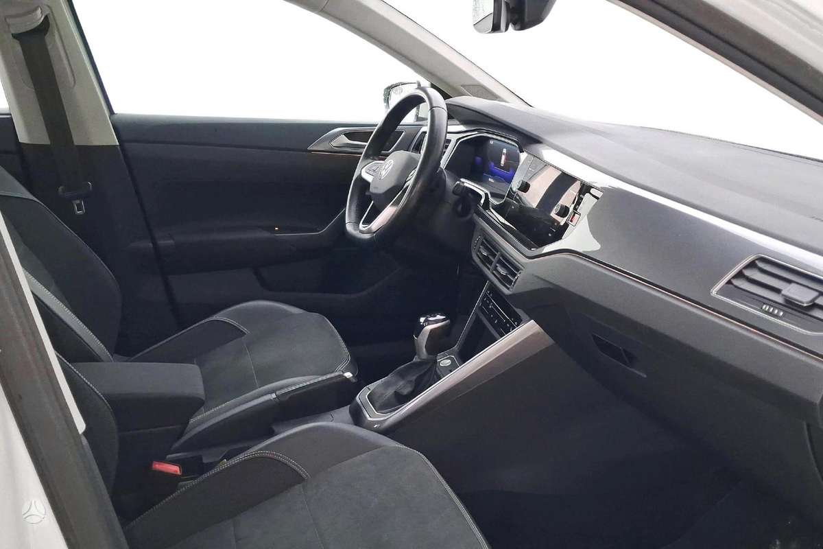 Volkswagen Polo - 8