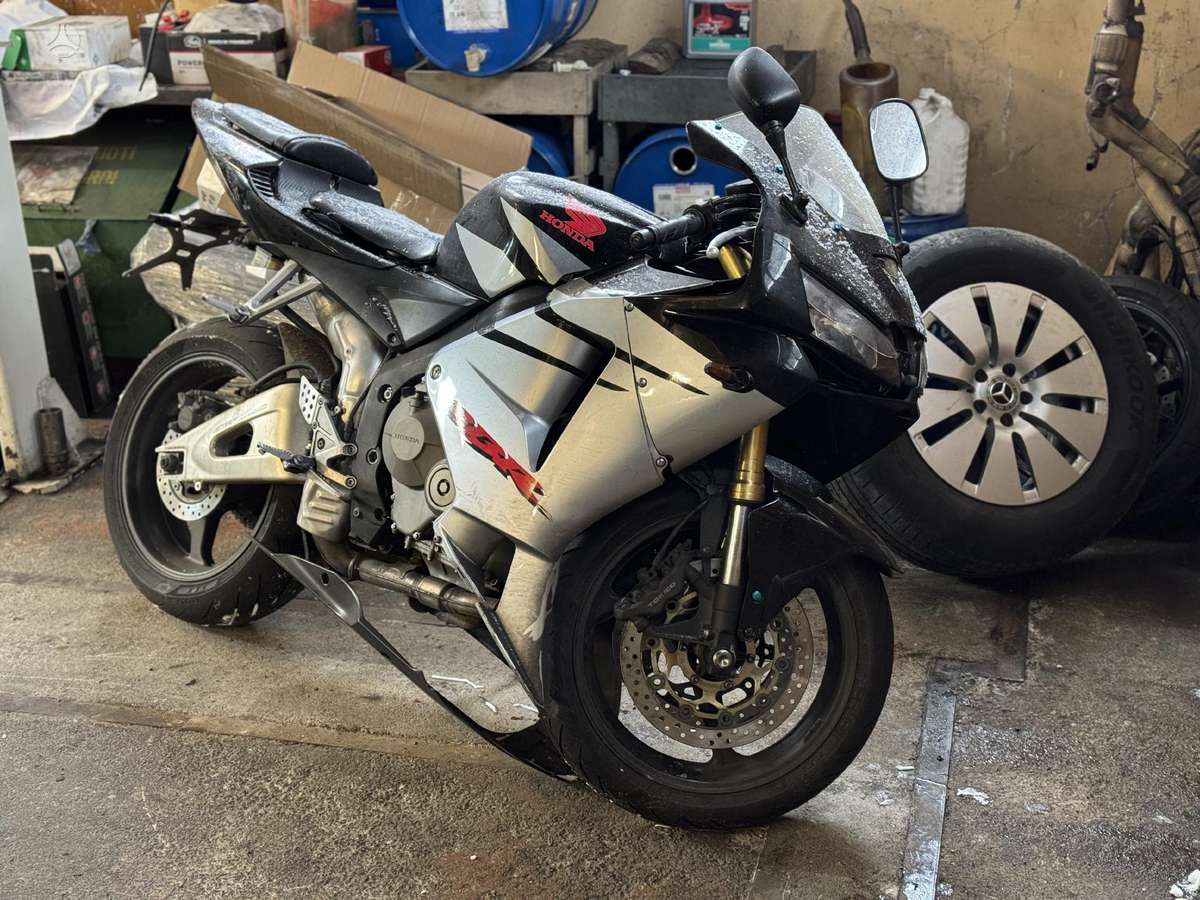 Honda CBR, superbikes