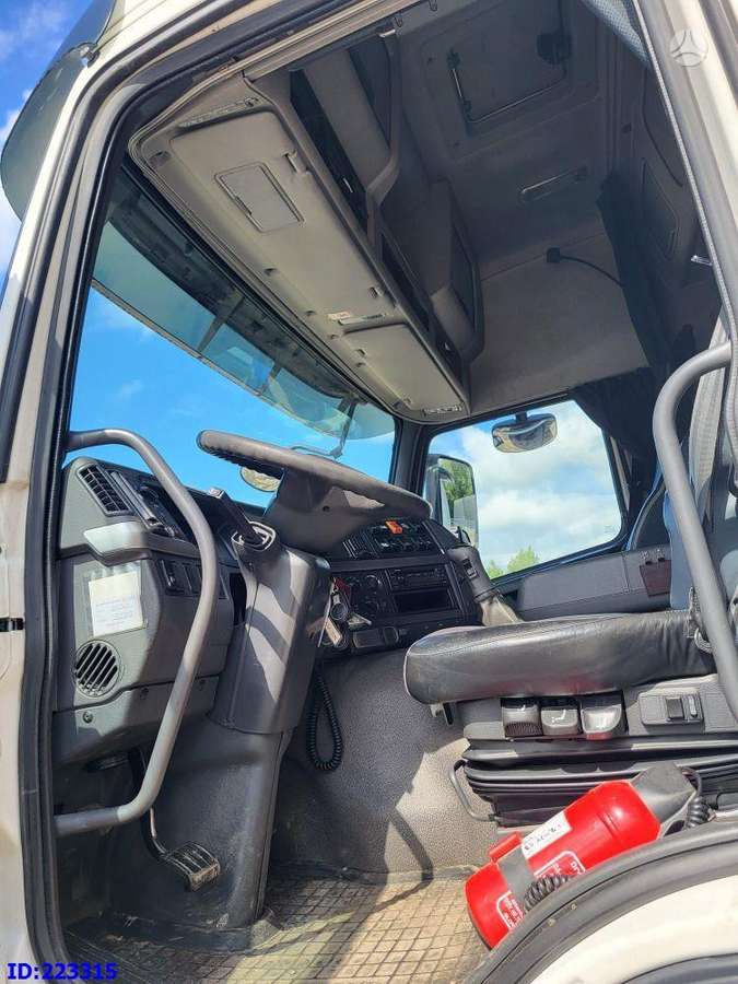 Volvo FM13 500 6x2 Euro5, шасси