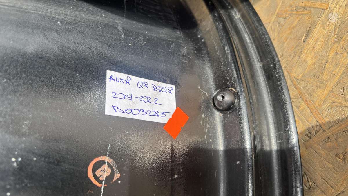 Audi Q8, 4M8601025, Cen30080