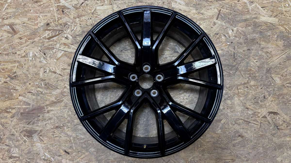 Audi Q8 e-tron, 4KE601025, Cen30081