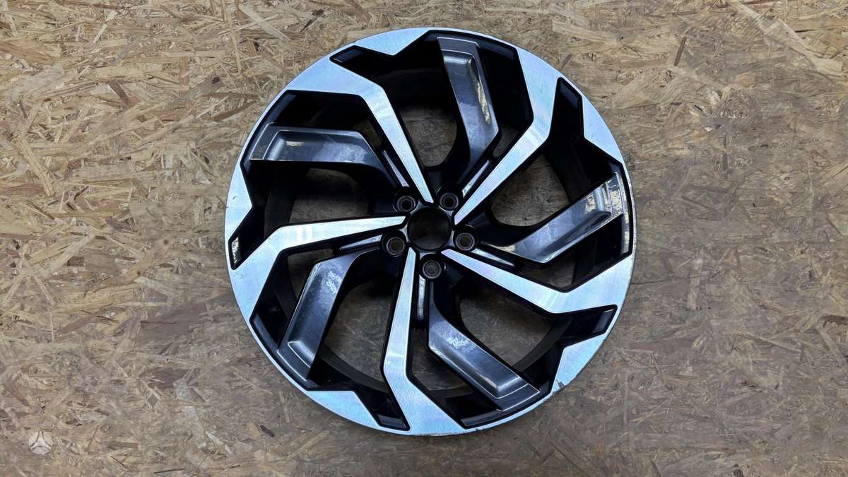 Audi Q8 e-tron, 4KE601025, Cen30082