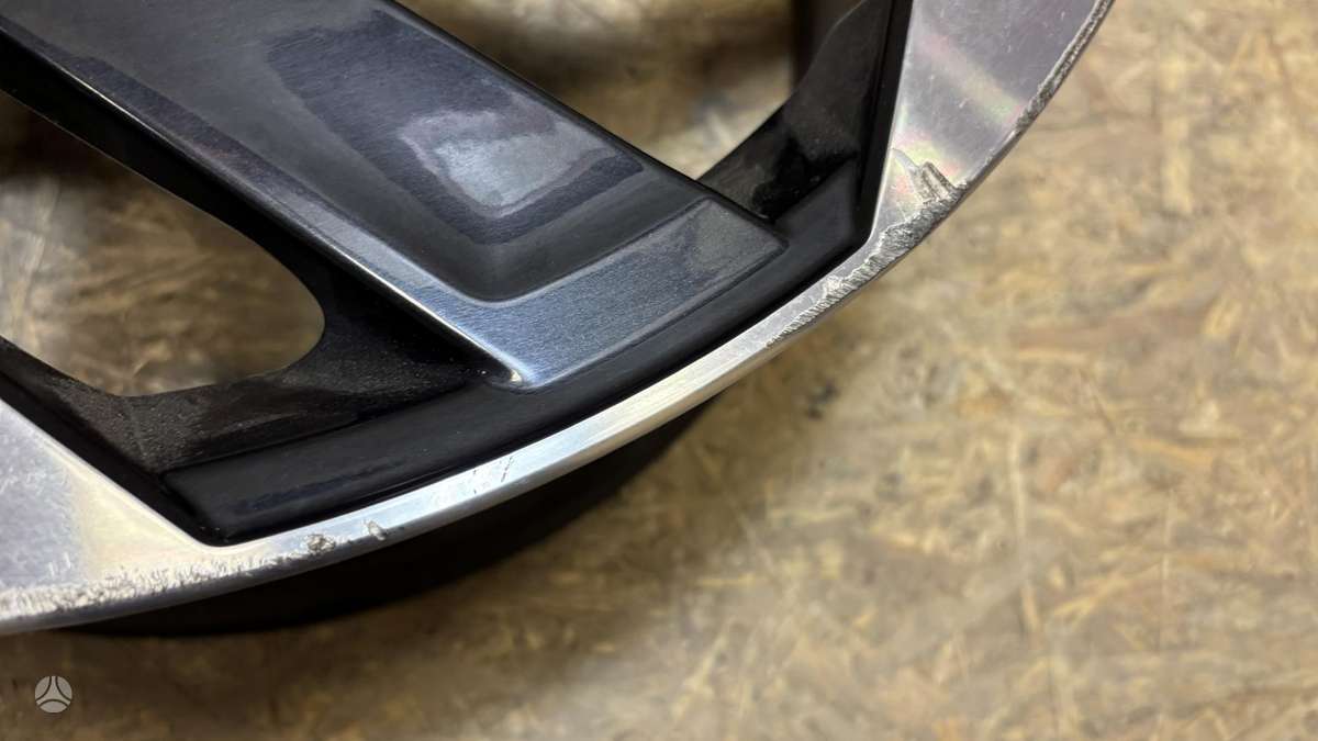 Audi Q8 e-tron, 4KE601025, Cen30082