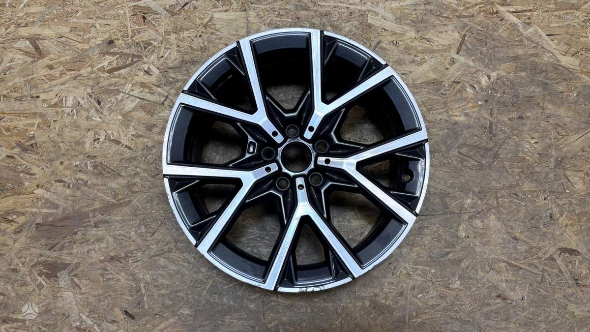 BMW 2 serija, 5A41F52, Cen30085