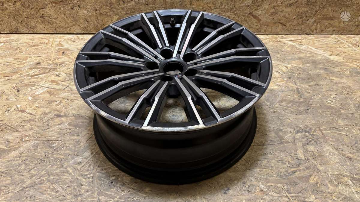 BMW 3 serija, 8089890, Cen30087