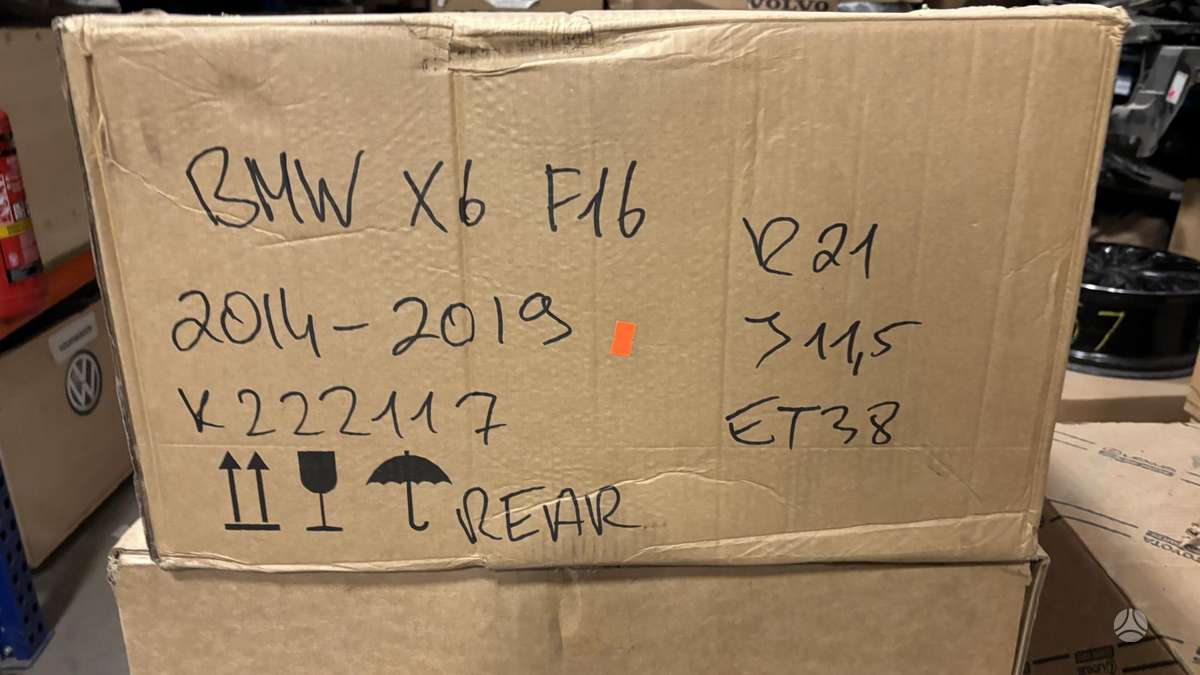 BMW X6, 6859424, Cen30105