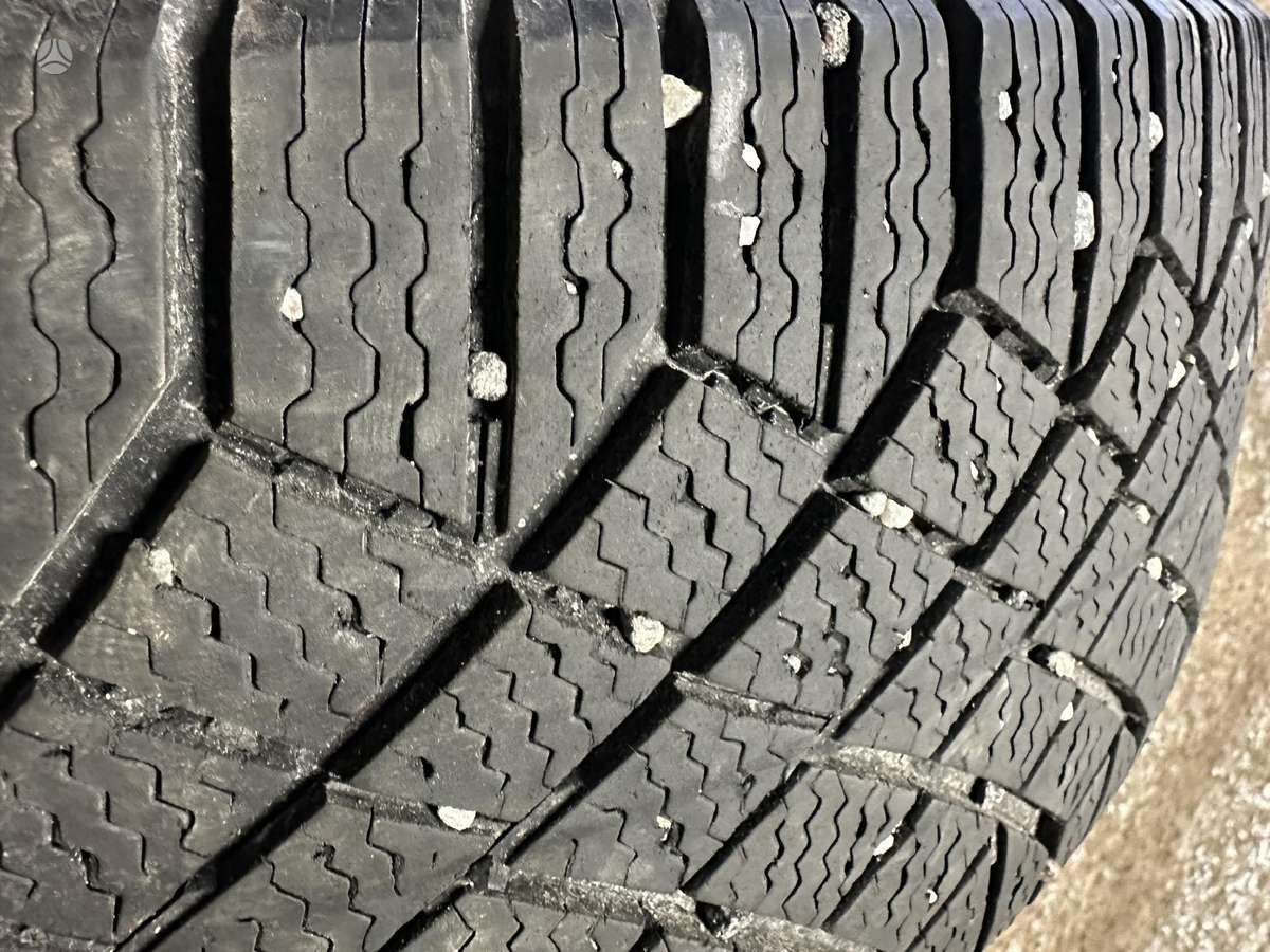 Continental, winter 225/55 R19