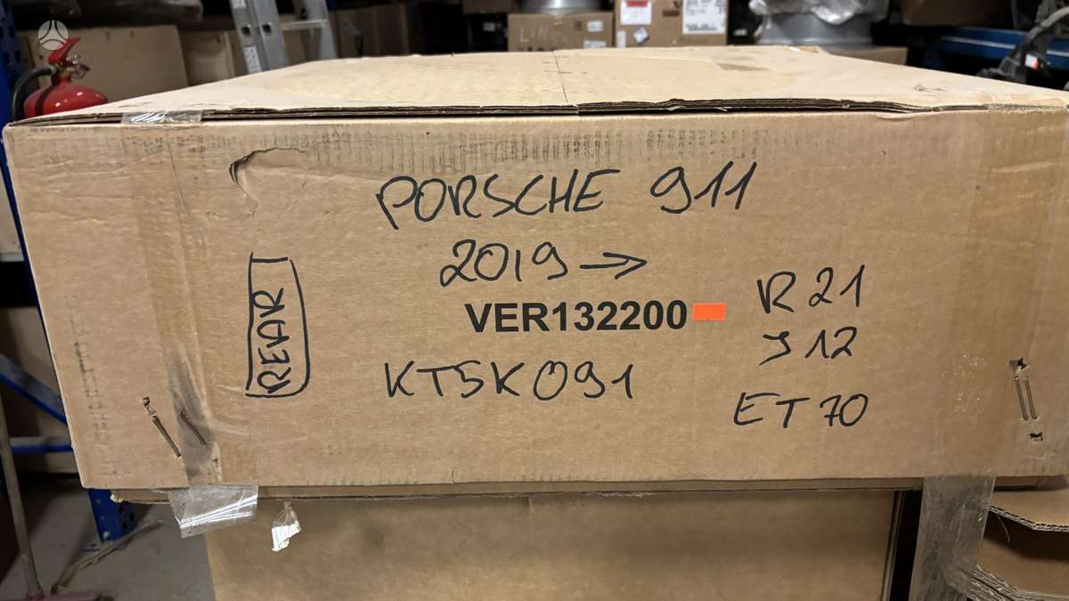 Porsche 911, 992601025AG, Cen30153