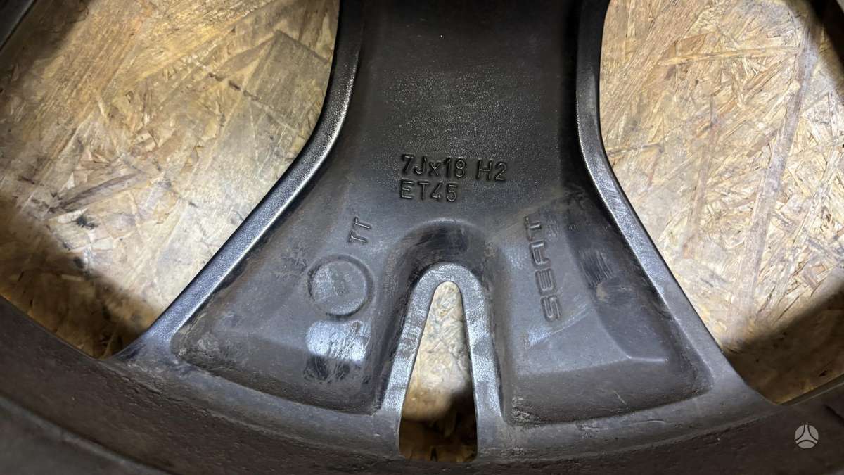 Seat Ateca, 575601025, Cen30163