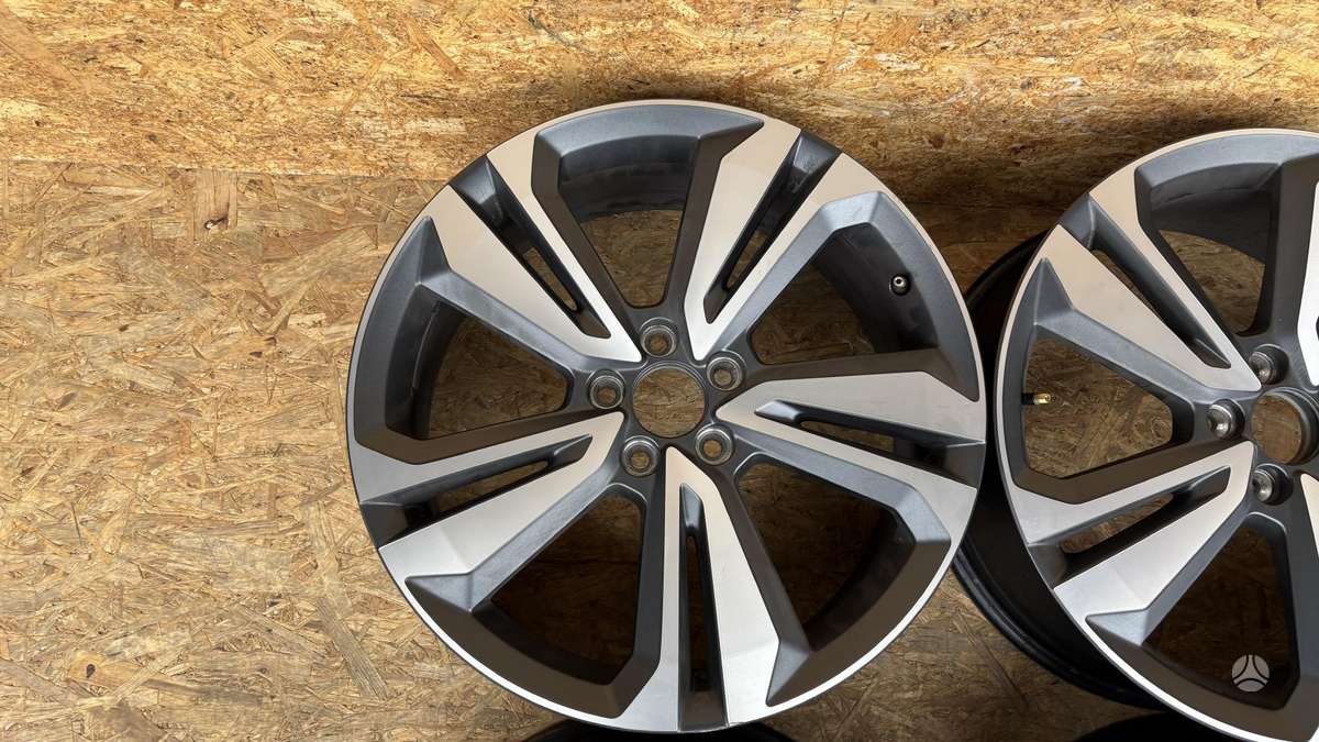Volvo V60, 31680201, Cen30191