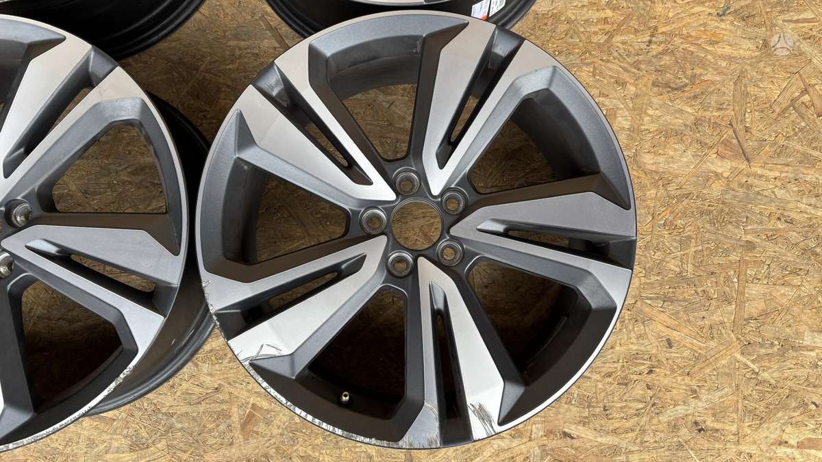 Volvo V60, 31680201, Cen30191