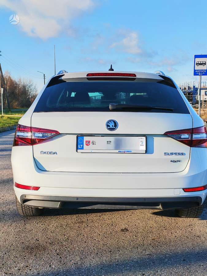 Skoda Superb, 2.0 l., universalas