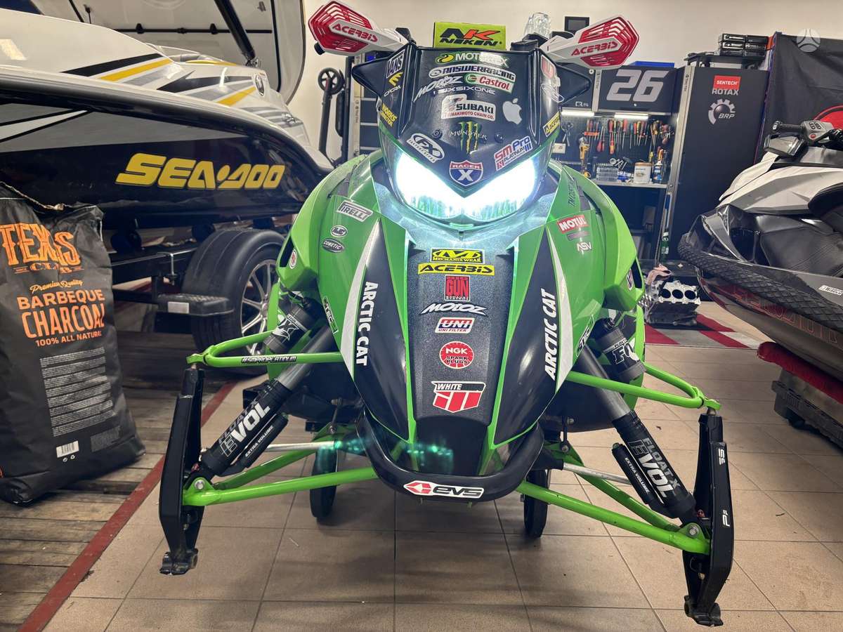 Arctic Cat ZR, снегоходы