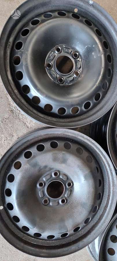 Ford, tērauda apzīmogoti, R16