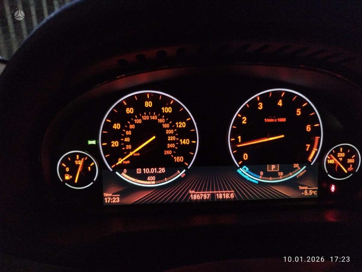 BMW X3, 2.0 l., off-road / crossover