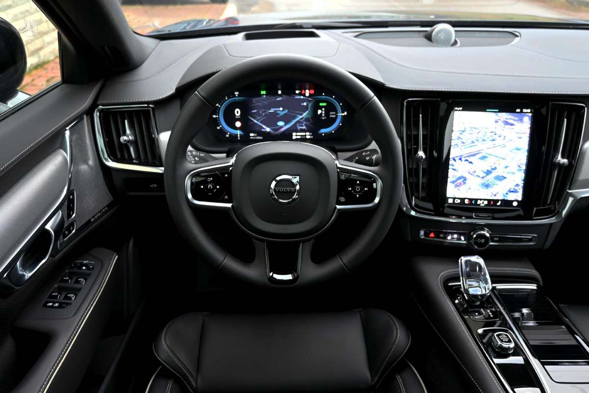 Volvo S90 - 8
