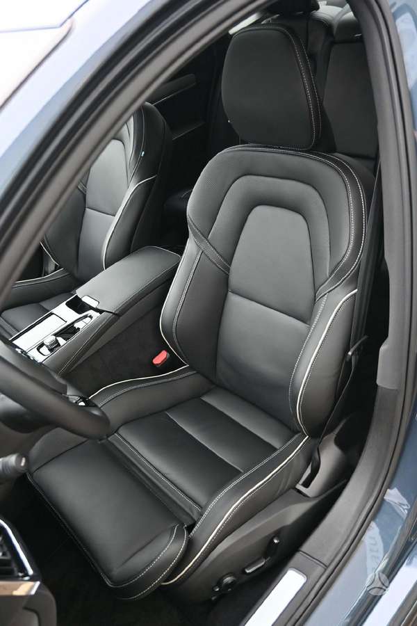 Volvo S90 - 9