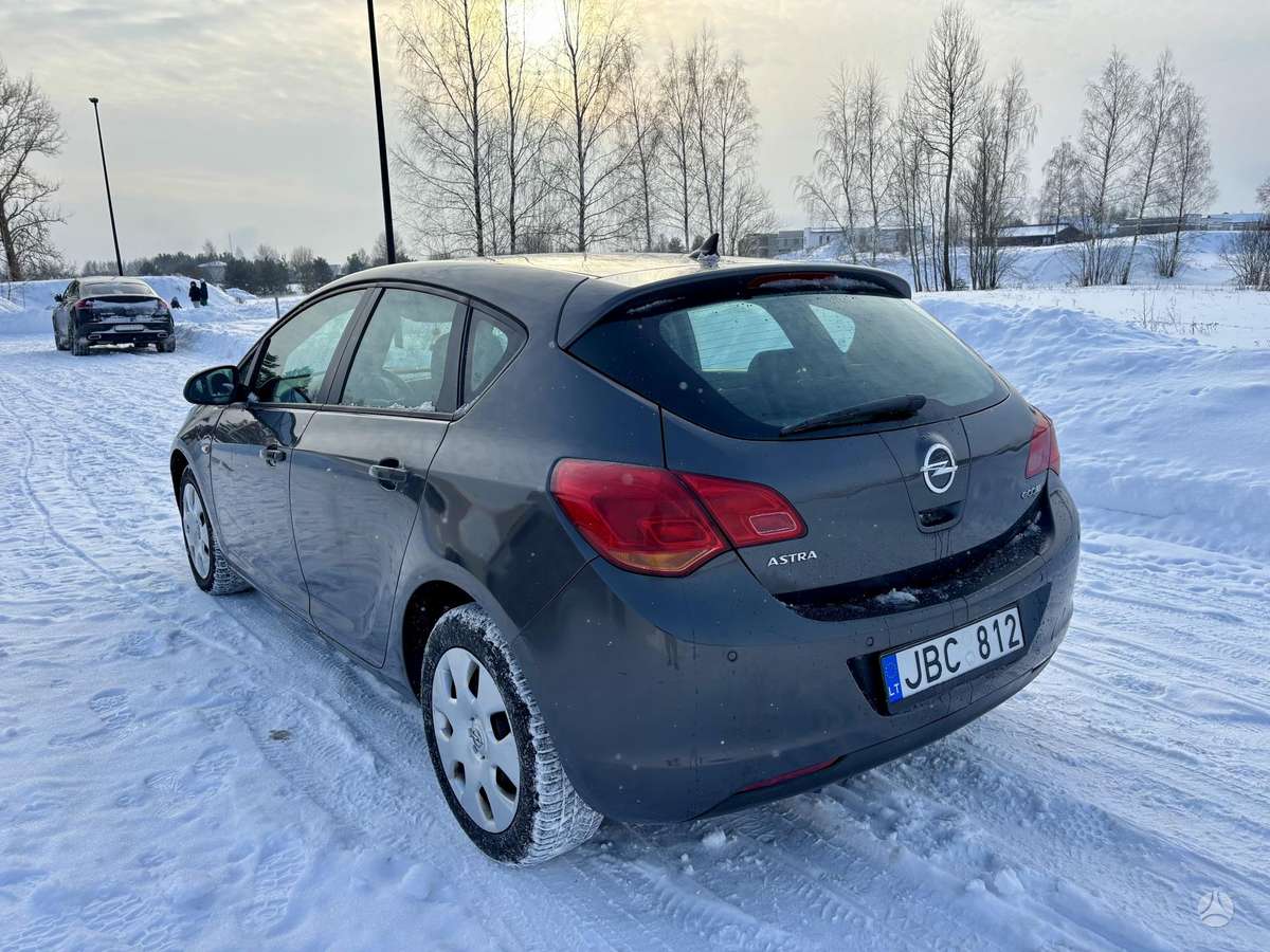 Opel Astra, 1.3 l., hatchback