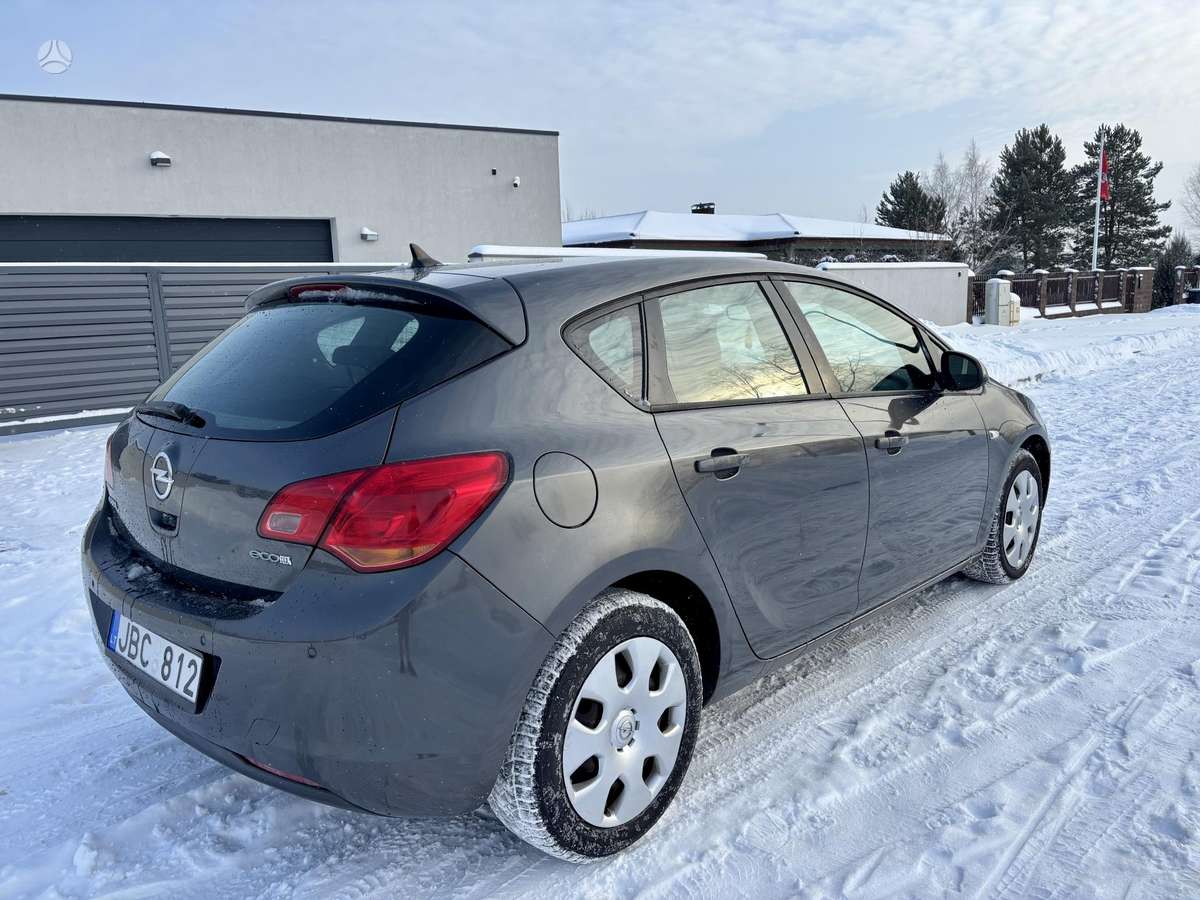 Opel Astra, 1.3 l., Хэтчбек