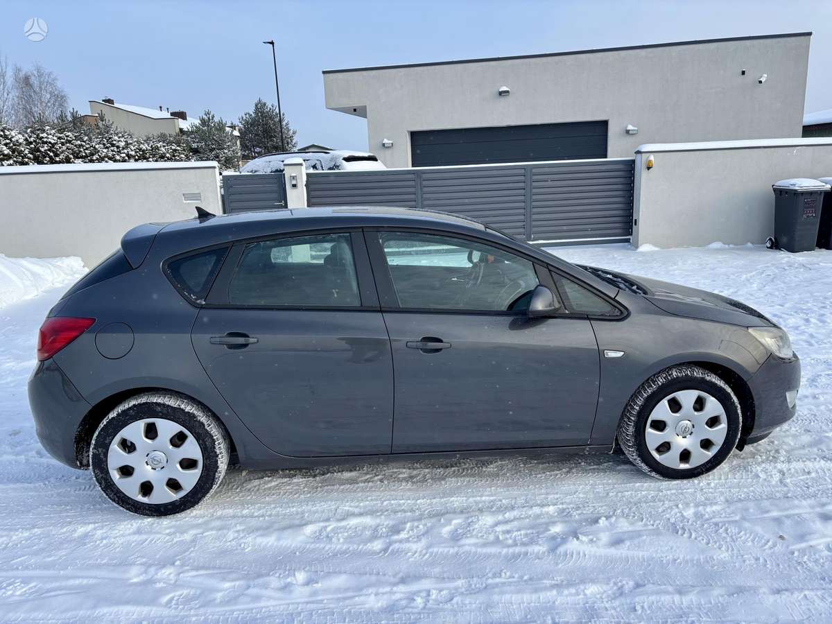 Opel Astra, 1.3 l., hatchback
