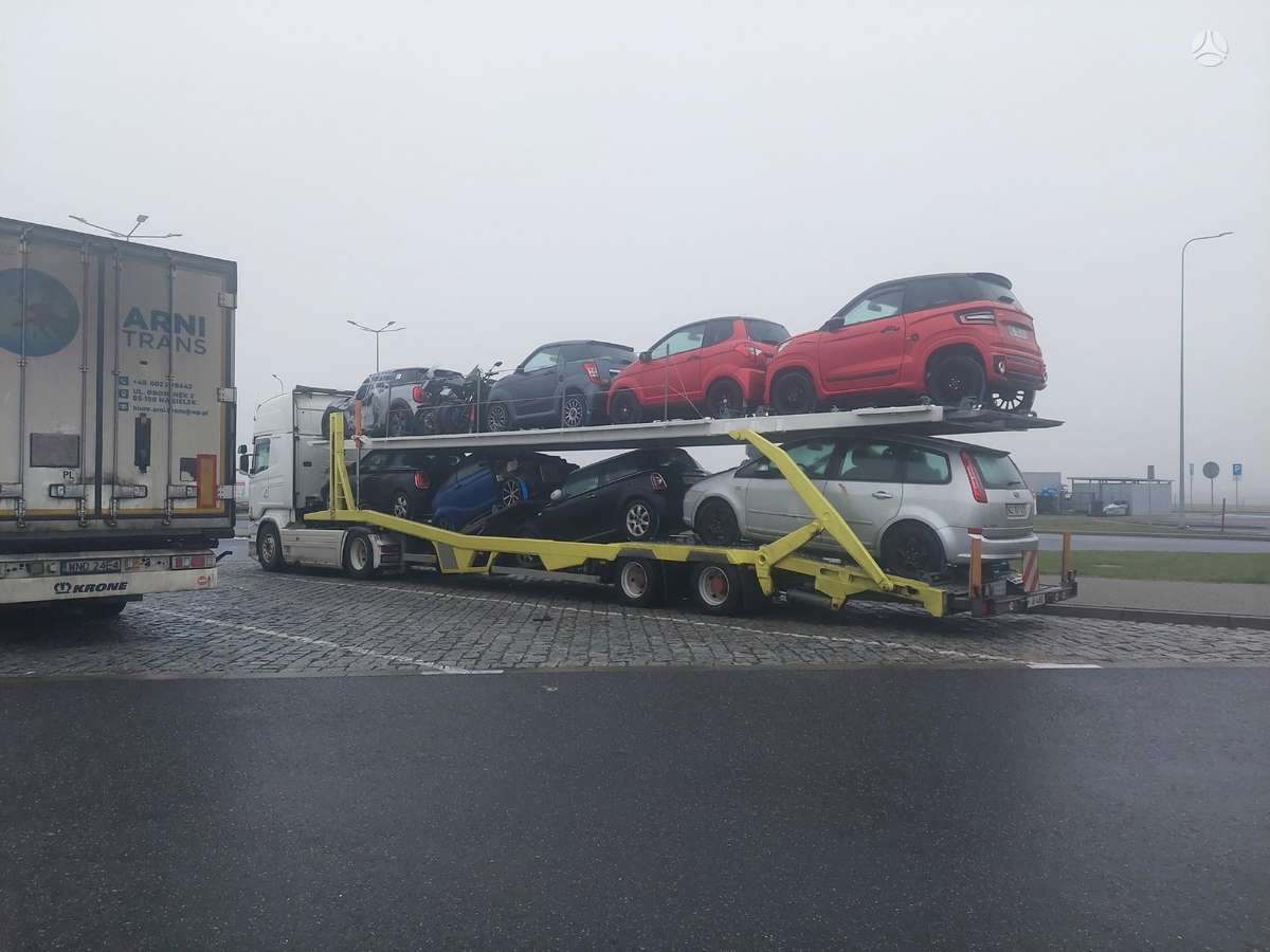 Lohr, auto transporter