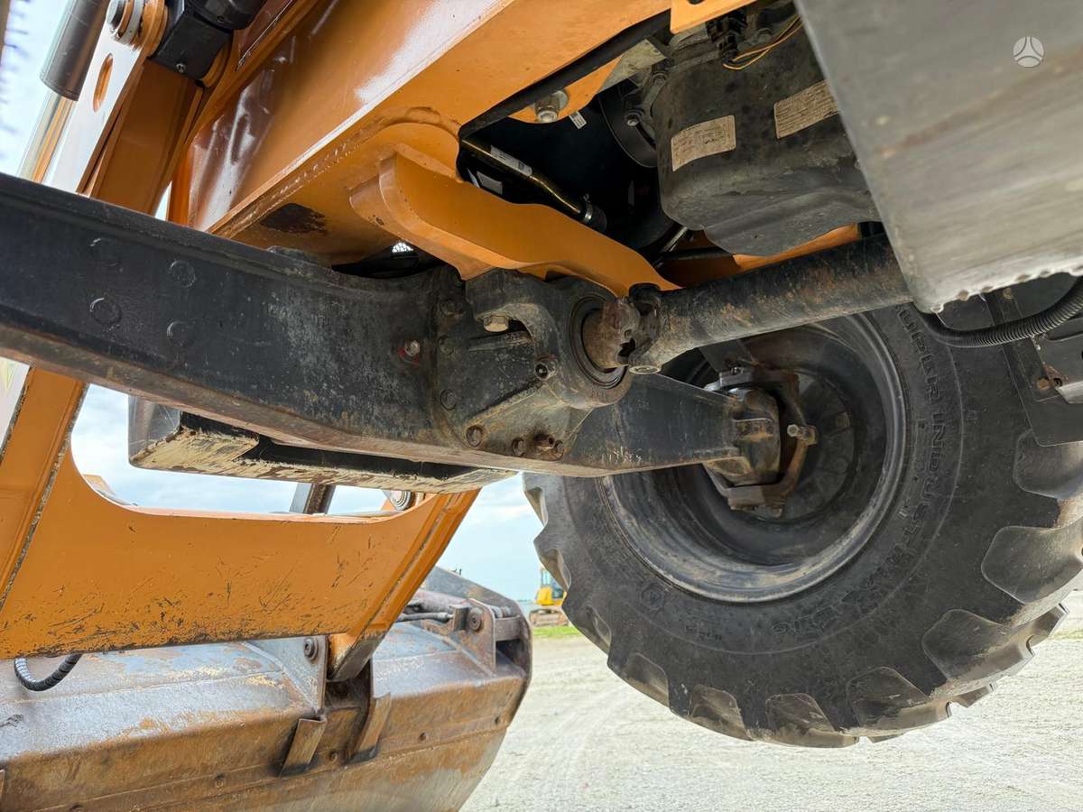 Case 695 ST, excavator loader