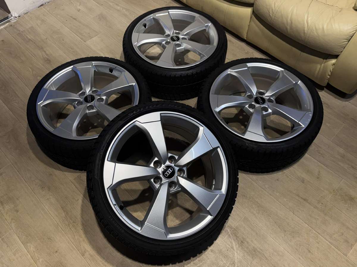 Audi RS3, lengvojo lydinio, R19