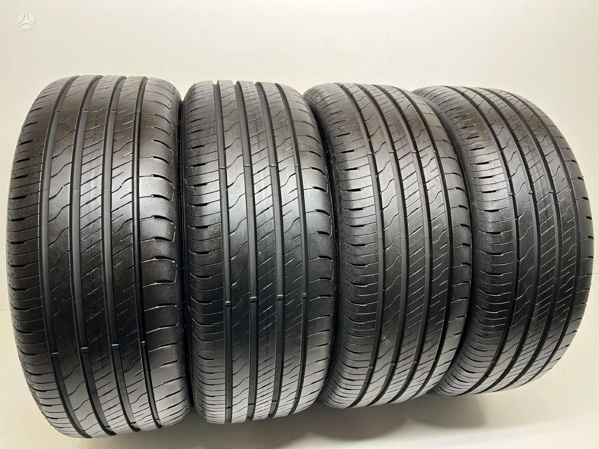 Goodyear Efficient Grip 2, vasarinės 205/50 R17