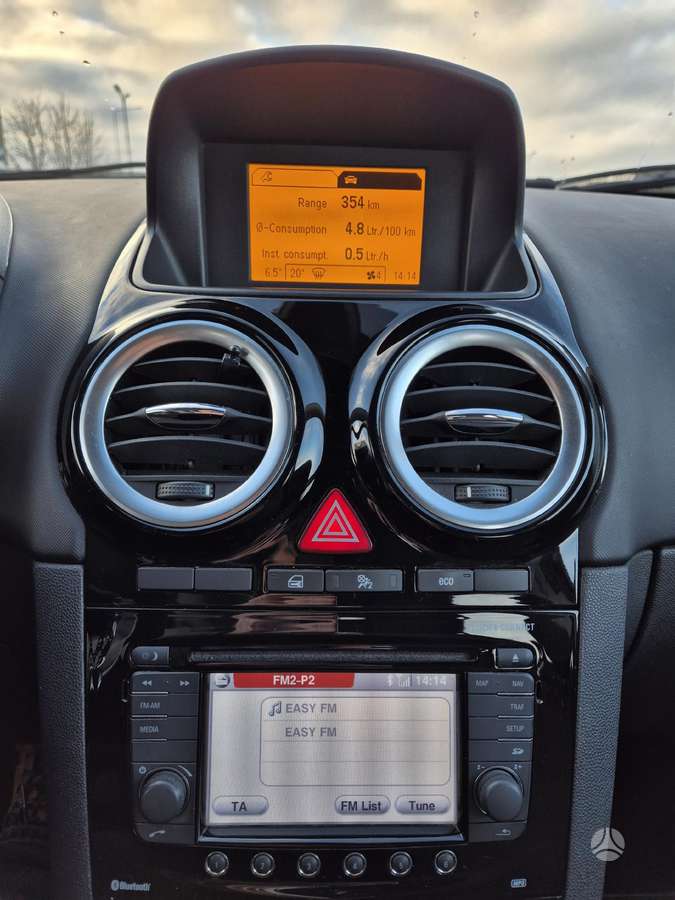 Opel Corsa, 1.3 l., hatchback