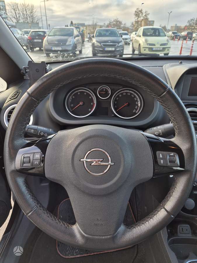 Opel Corsa, 1.3 l., Хэтчбек