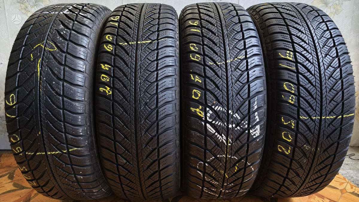 Goodyear Ultragrip performance, winter 205/60 R16