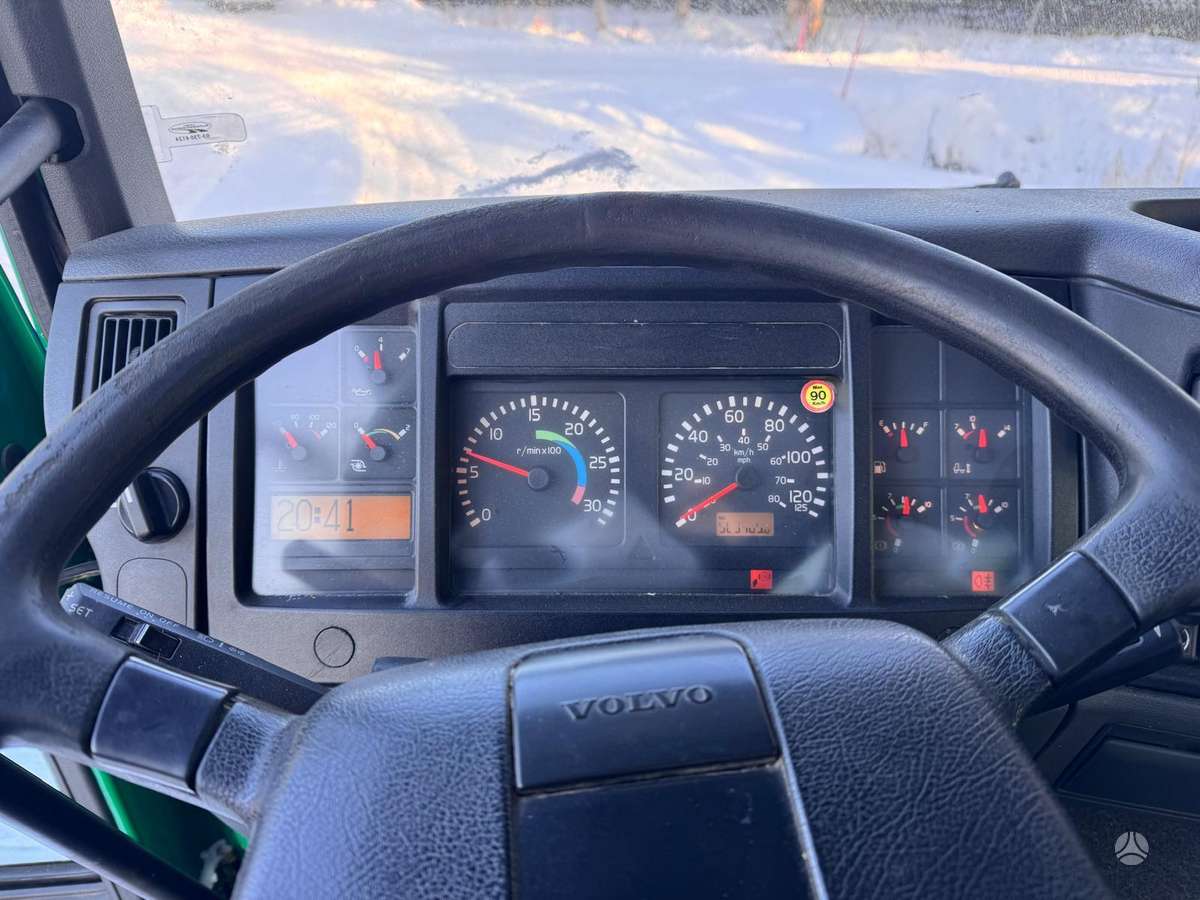 Volvo FL220 + WATER, tanker trucks