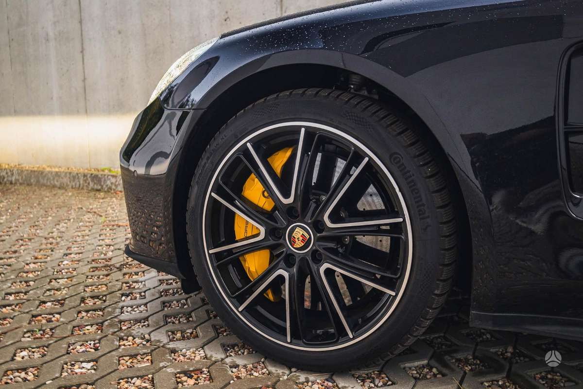 Porsche Panamera - 9