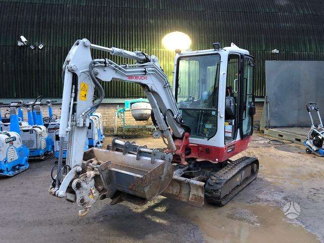 Takeuchi TB225 V3, ekskavatoriai