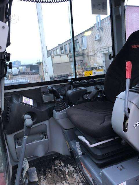 Takeuchi TB240 su Powertilt, экскаваторы