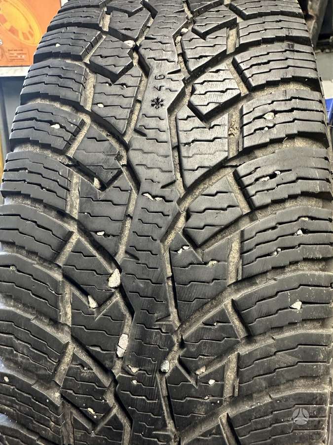 Nokian, winter 205/65 R16
