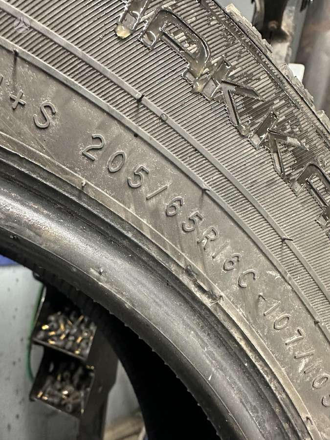 Nokian, winter 205/65 R16
